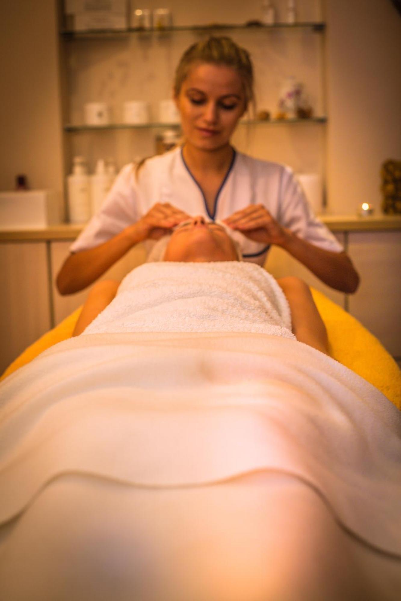 ليبا Villa Verdi Pleasure & Spa المظهر الخارجي الصورة